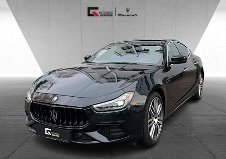Maserati Ghibli MODENA MY22 V6 BT 350PS -360-Schiebedach