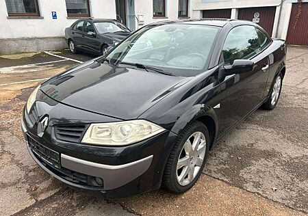 Renault Megane Cabrio Dynamique PDC+ NAVI + LEDER