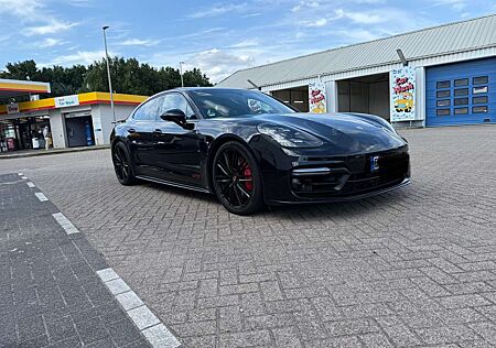 Porsche Panamera GTS,Approved,Inspektion 03.2025,Vollaust
