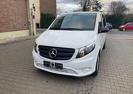 Mercedes-Benz Vito 114 CDI Edition lang Automatik Navi R-Kamera