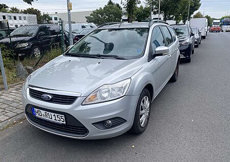 Ford Focus Style AUTOMATIK TÜV.05.2026