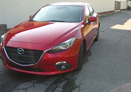Mazda 3 Nakama