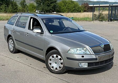Skoda Octavia Combi 1.6 FSI Aut. PDC | Sitzhzg. | TÜV 09/2027