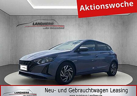 Hyundai i20 1.2 Family/ Rückfahrkamera/Navigation