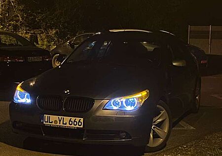 BMW 520i 520 BESCHREIBUNG!!!