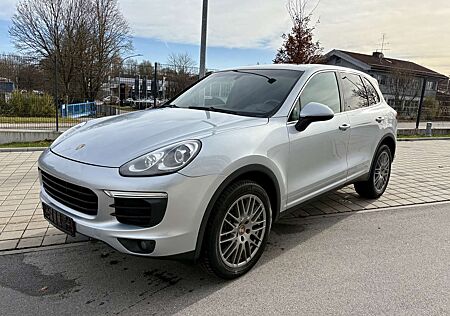 Porsche Cayenne 3.6 Bose Panoramadach Leder schwarz!