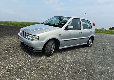 VW Polo Volkswagen 60 Servo Comfortline