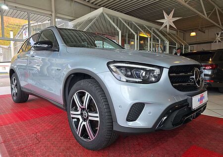 Mercedes-Benz GLC 300 de 4Matic+NIGHT+BURMESTER+PANO+AMG