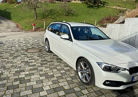 BMW 320d 320 Touring Aut.