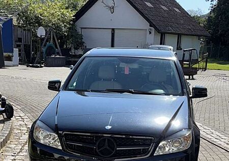 Mercedes-Benz C 180 CGI BlueEfficiency (204.049)