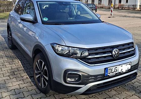 VW T-Cross Volkswagen United ( Life + viele Extras)