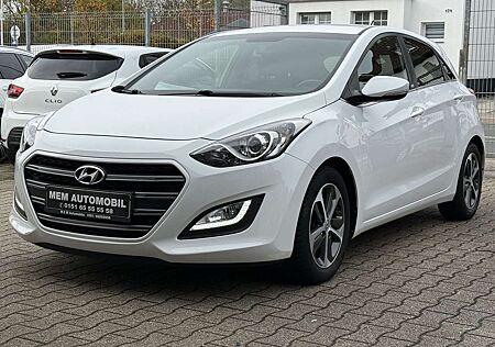 Hyundai i30 blue Passion