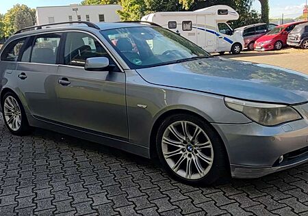 BMW 530d 530 Touring (E61)