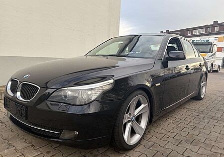 BMW 523i 523