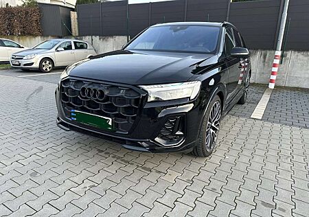 Audi Q7 50 TDI quattro S line