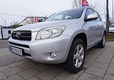 Toyota RAV 4 SOL*4x4*TÜV+SERVICE NEU*8-FACH BEREIFT*KLIMA*