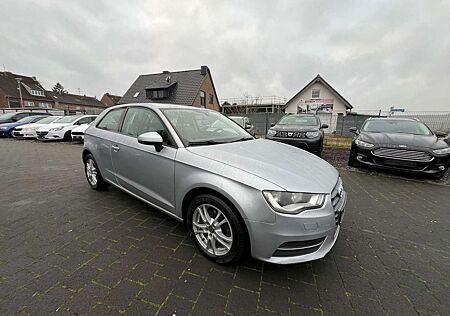 Audi A3 attraction 1.6 DSG ultra