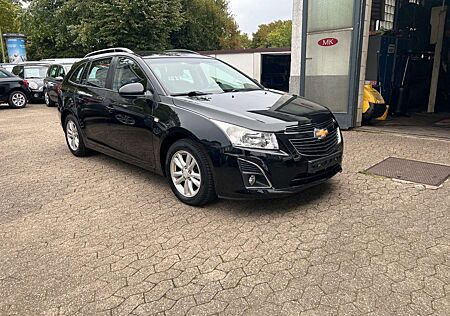 Chevrolet Cruze Station Wagon LT+ 1.7 CDTI Navigation-