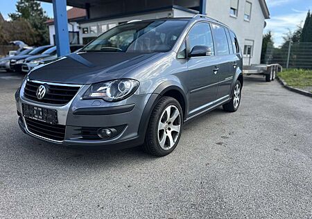 VW Cross Touran Volkswagen CrossTouran 7 Sitzer
