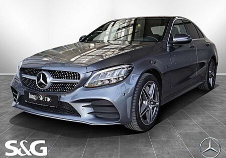 Mercedes-Benz C 300 e AMG PANORAMA+BURMESTER+KEYLESS+CARPLAY
