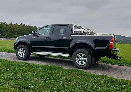 Toyota Hilux gebraucht kaufen Toyota Hilux 4x4 Double Cab DPF Autm. Comfort