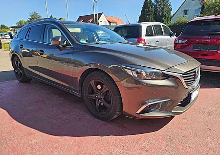 Mazda 6 Kombi Sports-Line AWD sehr gute Ausstattung
