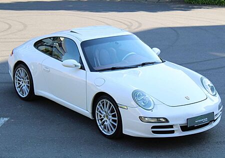 Porsche 911 Carrera Coupe BiXenon/SportChrono/BOSE