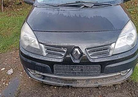 Renault Scenic 1.9 dCi FAP Avantage