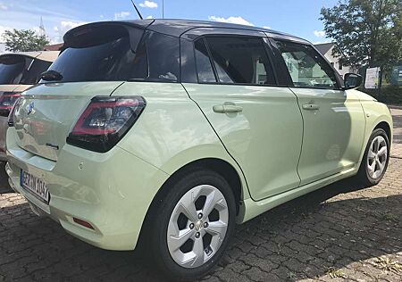 Suzuki Swift 1.2 Dualjet Hybrid / Comfort / Zweifarben-Lack