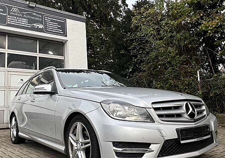 Mercedes-Benz C 200 T, AMG Paket, Service Neu