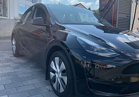 Tesla Model Y Dual Motor