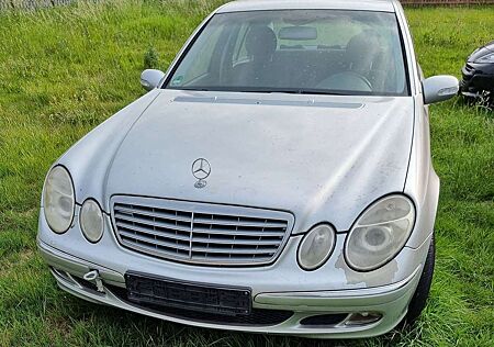 Mercedes-Benz E 220 CDI Elegance