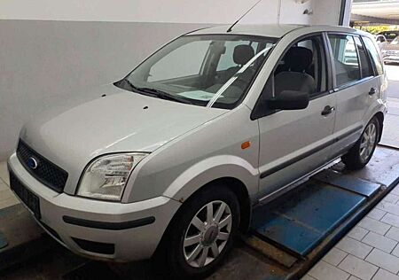 Ford Fusion Viva