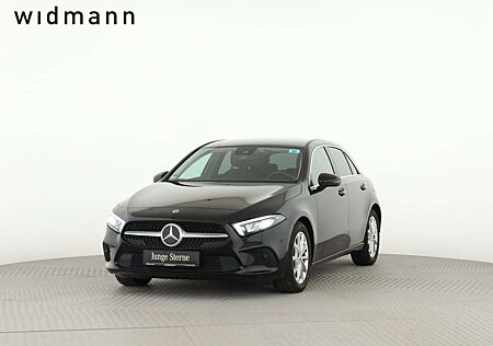 Mercedes-Benz A 180 d *Progressive*AHK*Navigation*PTS*SHZ*LED*