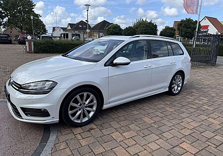 VW Golf Variant Volkswagen 1,4 TSI Highline BMT AHK Schwenk 1-Hand Unfallfrei
