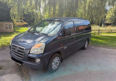 Hyundai H-1 Starex Starex