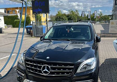 Mercedes-Benz ML 350 BlueTEC 4MATIC 7G-TRONIC