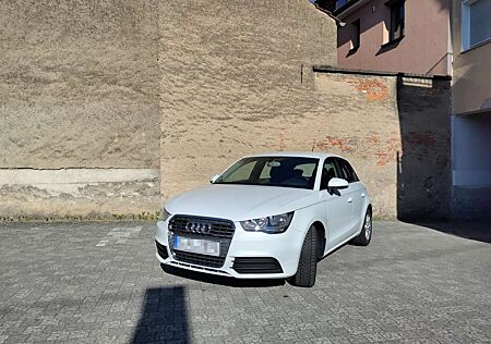 Audi A1 1.2 TFSI Sportback Attraction