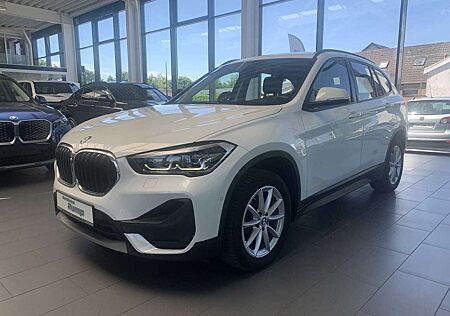 BMW X1 sDrive18i Advantage Autom. NAVI/LED/LM
