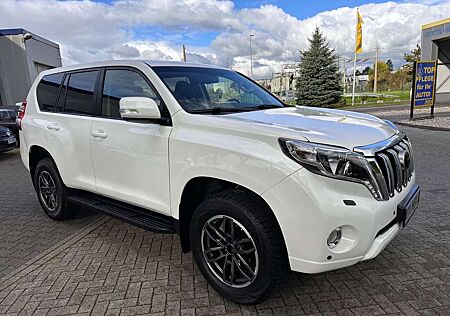 Toyota Land Cruiser Executive,7 Sitzer,2.8 D-4D ,LED