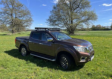 Nissan NP300 Tekna Double Cab 4x4 Lkw Zulassung