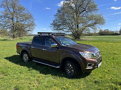 Nissan NP300 Tekna Double Cab 4x4 Lkw Zulassung