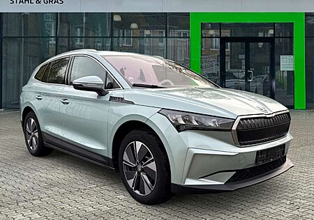 Skoda Enyaq IV80 Loft AHK-klappbar Navi Digitales Cockpit LED