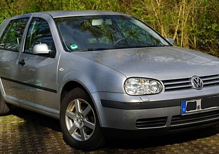 VW Golf Volkswagen 1.6 Ocean