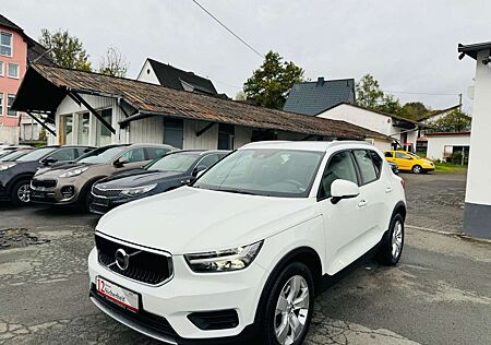 Volvo XC 40 XC40 XC40 Momentum 2WD