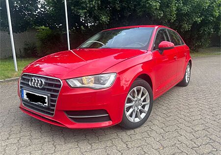 Audi A3 1.4 TSI Attraction*5 Türig*2.Hand*