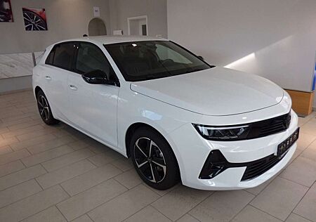 Opel Astra 1.2 Turbo 96kW GS Auto AHK, Navi uvm...