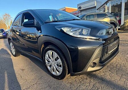 Toyota Aygo (X) x-play