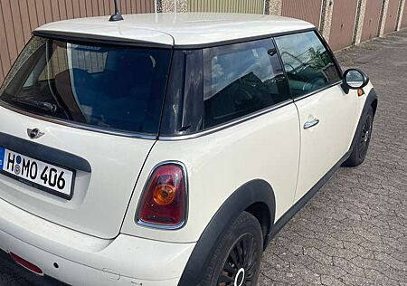 Mini ONE mit TÜV bis 06/2026