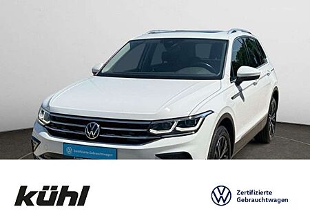 VW Tiguan Volkswagen 2.0 TDI DSG Elegance Navi,AHK,Pano,LM18,S